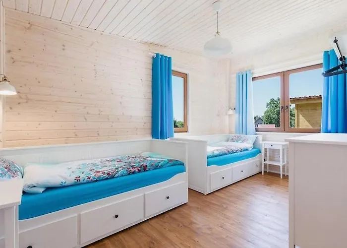 Comfortable No 4 , Summer Pool 別荘